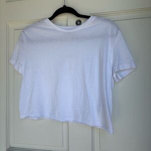 Forever 21 White Women's Crop Top size M. SMB